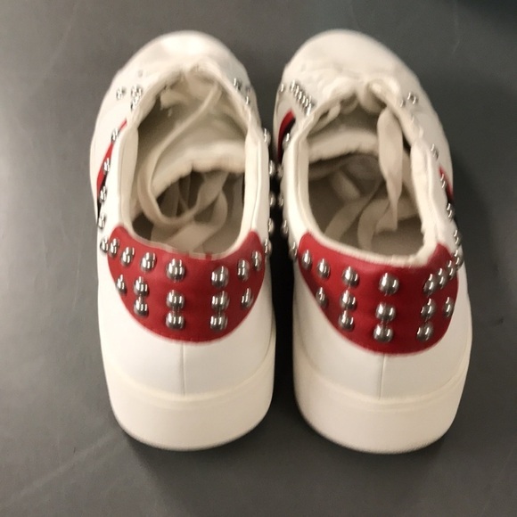 Steve Madden Belle Sneaker - Picture 3 of 11